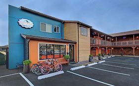 Coast River Inn By Oyo Seaside